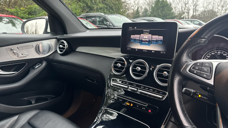 Mercedes-Benz GLC 220d 4Matic AMG Line Premium 5dr 9G-Tronic Diesel Estate